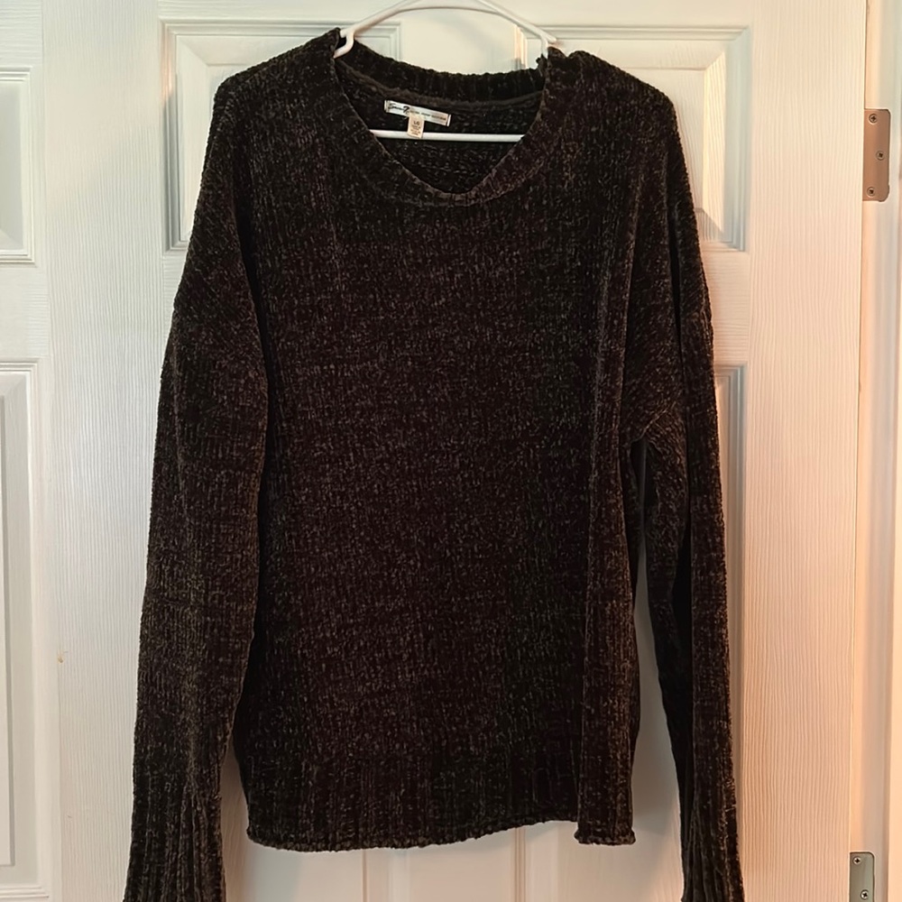 Seven 7 dark sweater super soft